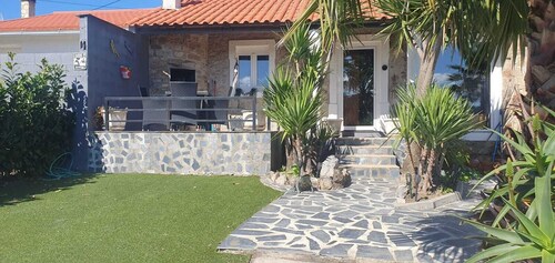 Stylish villa with pool, close to Fragas sao simao and many other attractions