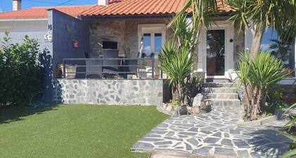 Stylish villa with pool, close to Fragas sao simao and many other attractions