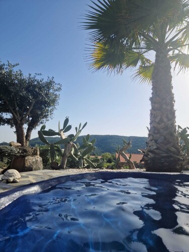 Stylish villa with pool, close to Fragas sao simao and many other attractions
