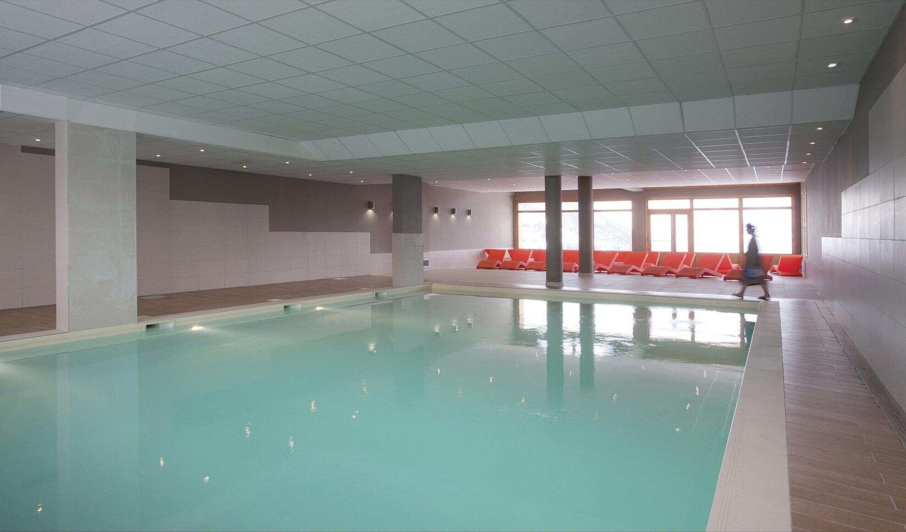 Apartment | Pool | Indoor pool, outdoor pool