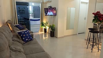 Apartamento | Área de estar | Smart TV 32 polegadas com canais digitais