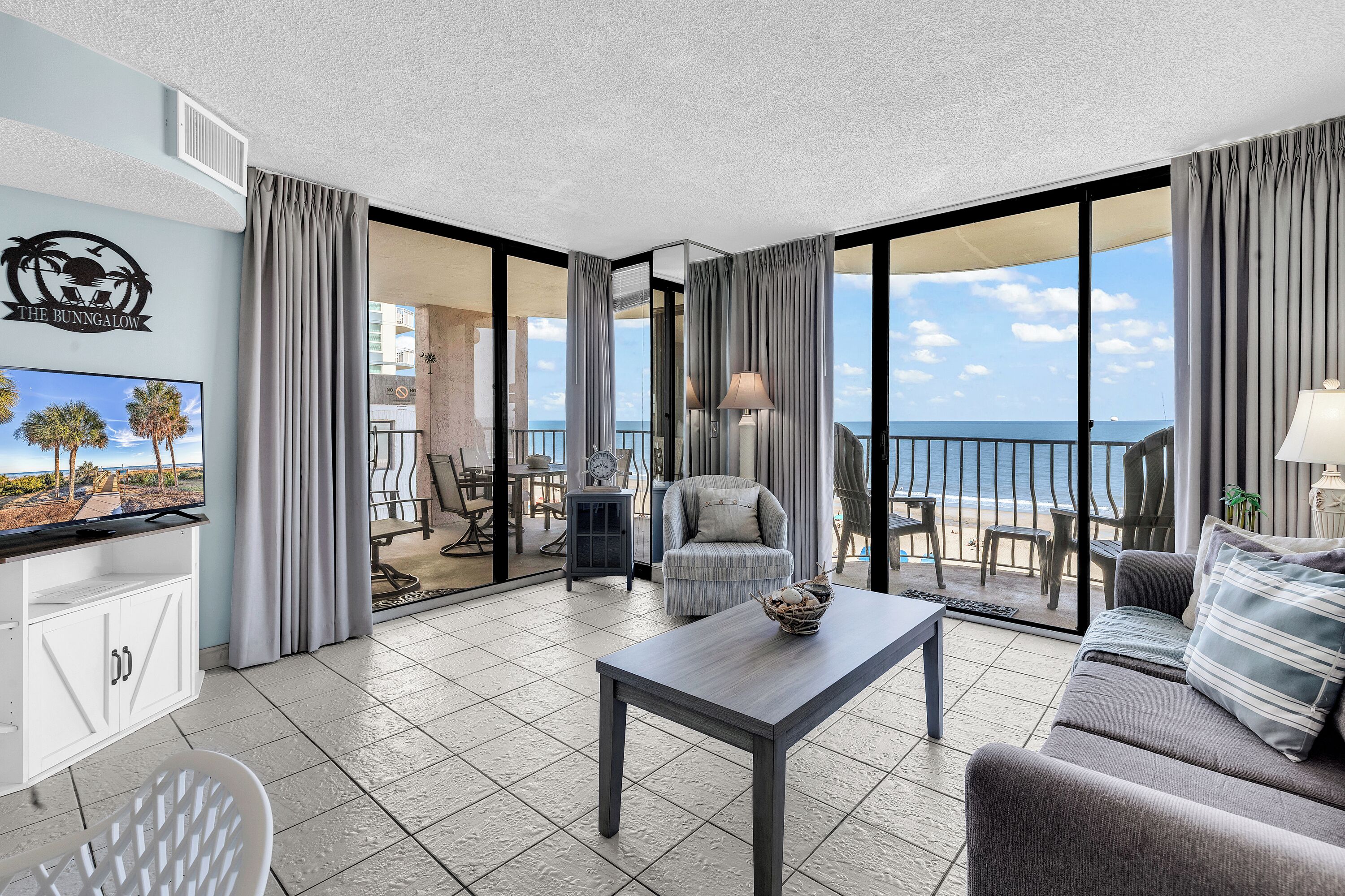 Signature Condo, 3 Bedrooms, Balcony, Ocean View | Living room | 55-inch Smart TV with digital channels