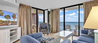 Palms Resort by Hosteeva