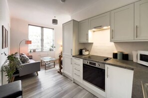 Fridge, microwave, oven, dishwasher