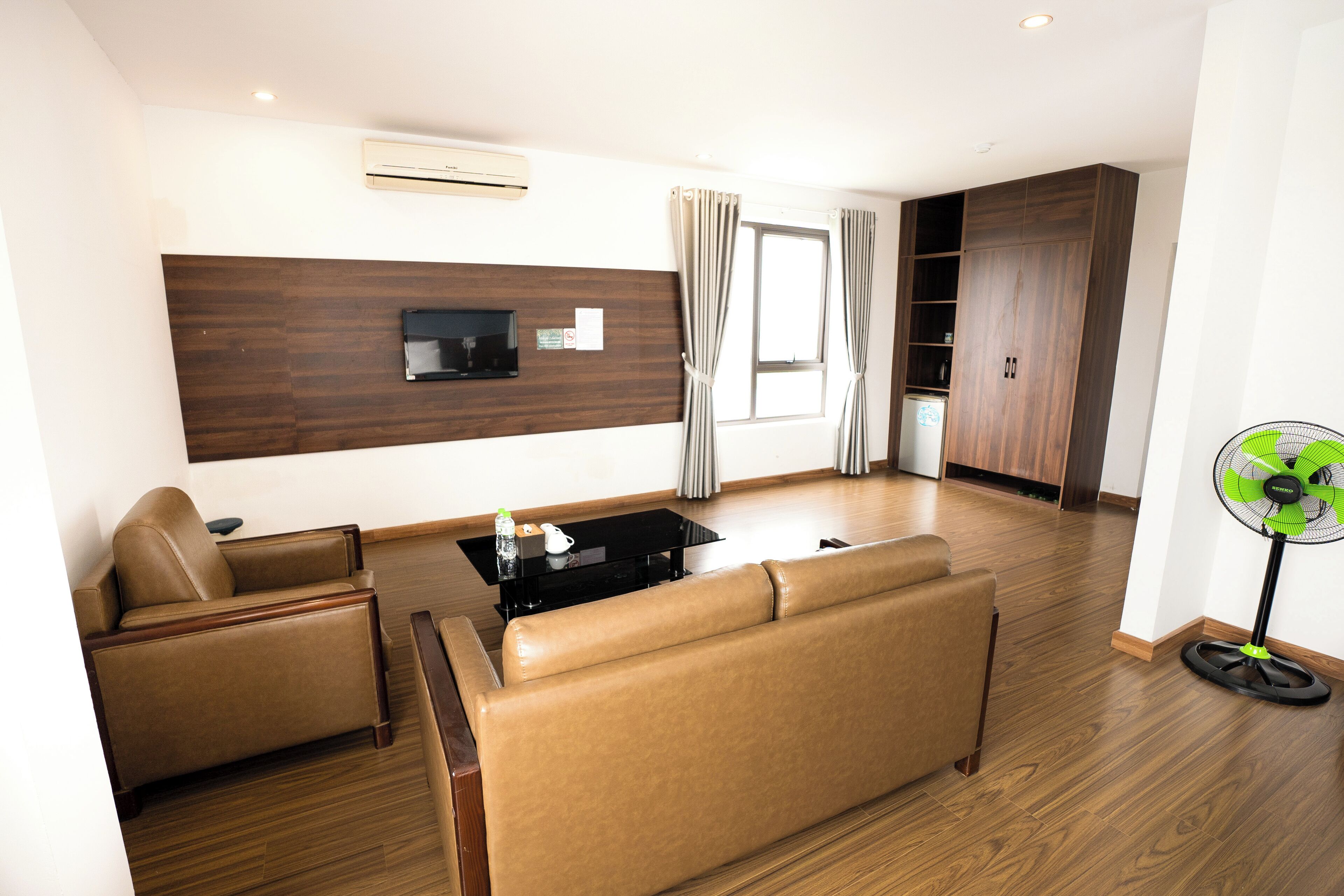 精選客房, 1 張特大雙人床, 浴缸, 城市景觀 | 低過敏寢具、記憶床墊、迷你吧、免費無線上網