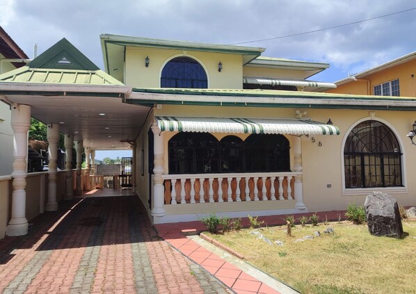 Exterior - Peaceful & Spacious Arouca Escape - Perfect for Families & Groups (Arouca)