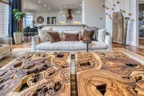 Smart TV, fireplace, video games, ping pong