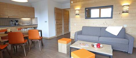 Apartment | Living area