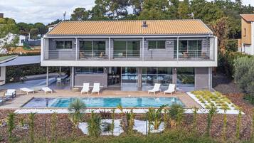 Villa | Pool | Outdoor pool, a heated pool
