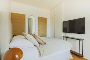 1 bedroom, laptop workspace, bed sheets - Charming Flat -1br-4p- Paris 17e (Paris)