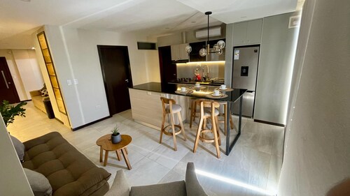 Cozy Apartment in Equipetrol, near to everywhere, nice view, very calm