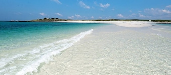 Villa Ty Armor: Breton charm, 5 minutes from the sea