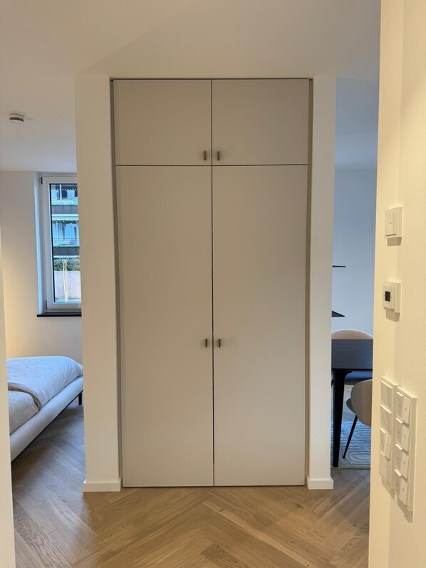 1 bedroom, iron/ironing board, WiFi, bed sheets