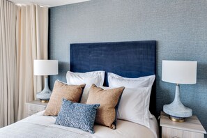 4 bedrooms, desk, iron/ironing board, bed sheets