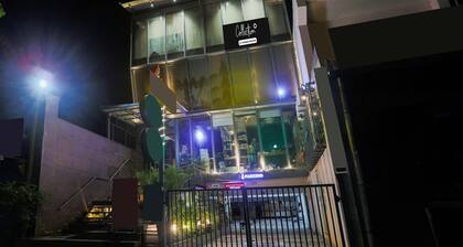 Cozy Stays Near Pacific Mall Rajpur Dehradun