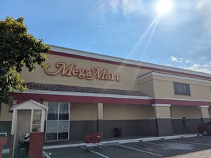 Exterior - 2-bedroom apartment in fabulous Portmore with AC, WiFi, fitness room (Portmore)