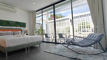 4 bedrooms, iron/ironing board, free WiFi