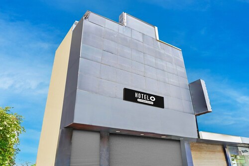 Hotel O Jail Road Rajouri Garden