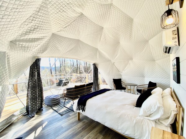 1 chambre, fer et planche à repasser, Wi-Fi, draps fournis