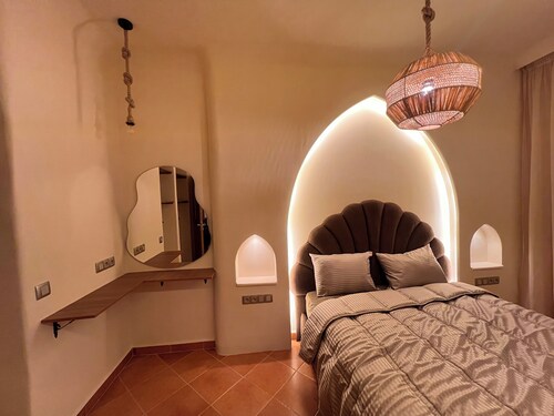 Riad Apartment - 2 Bedrooms in Guéliz (Sleeps 6) | Pool Wi-Fi & Parking Included