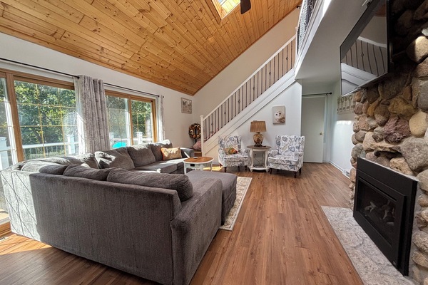 Smart TV, fireplace, video games