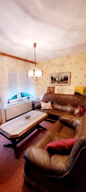 Smart TV - Vacation apartment Petze (Sibbesse)