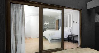 Welcoming studio with WiFi in vibrant Johannesburg South