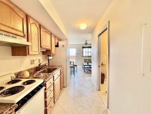 Fridge, microwave, oven, stovetop - Coastal Charm Meets Cozy Comfort - 1BR Beachside Beauty! (Brigantine)