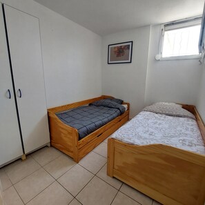 2 chambres, draps fournis