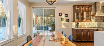 The Dreamland House - Central, Stylish, Spacious