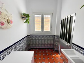 Apartment | Terrace/patio - Apartamento Comodo Cerca de la playa (Conil de la Frontera)