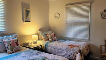 3 bedrooms, WiFi, bed sheets