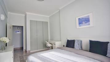 3 Schlafzimmer, Bügeleisen/Bügelbrett, Reisekinderbett, WLAN