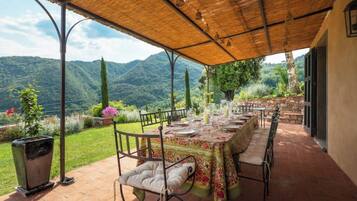 Ristorazione all'aperto