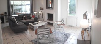 Private room in Miarritze in villa Anglet