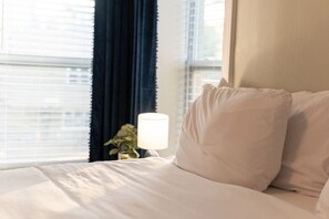 3 bedrooms, desk, iron/ironing board, travel cot