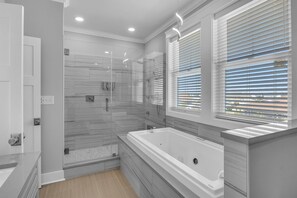 Douche, serviettes fournies