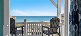 Brand New Oceanview 8bed/7.5 bath Hot Tub EV Charger