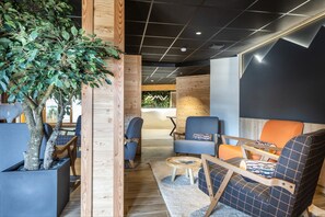 Apartment | Reception - Apartment in France With Ski-in/ski-out Access (Risoul)