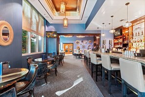 Bar (in der Unterkunft)