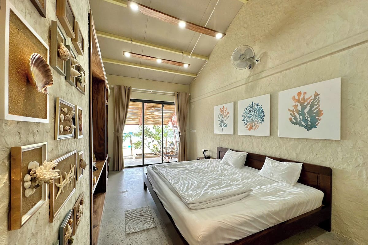 Bungalow, 1 cama de matrimonio grande, vistas al mar | Wifi gratis y ropa de cama