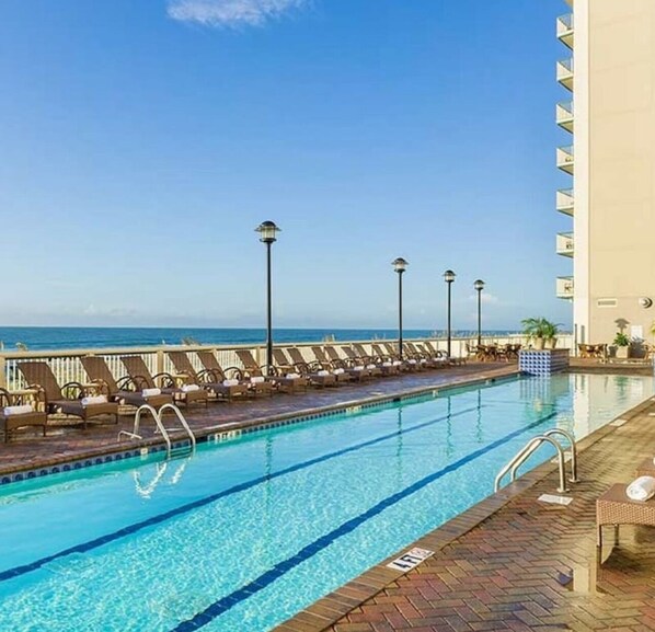 Outdoor pool, a heated pool