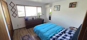 1 habitación, escritorio, wifi gratis y ropa de cama 
