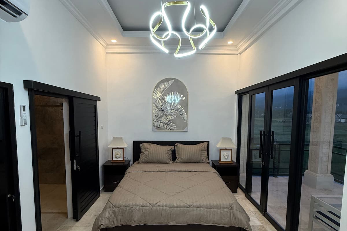 Exclusive Villa, 1 Bedroom, Private Pool | Individually decorated, desk, laptop workspace, blackout drapes