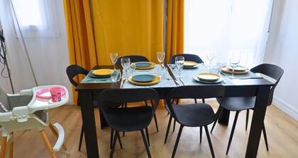 La Pause Franche â Pro & famille, Parking - 9 pers