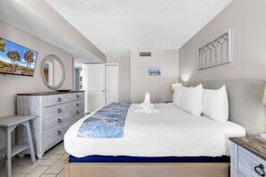 3 bedrooms, iron/ironing board, bed sheets