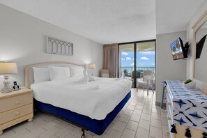 3 bedrooms, iron/ironing board, bed sheets