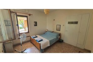 7 bedrooms, Internet, bed sheets