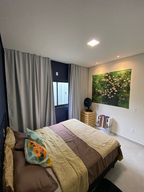 2 chambres, fer et planche à repasser, Wi-Fi gratuit, draps fournis