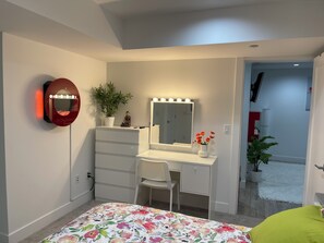 2 Schlafzimmer, Bügeleisen/Bügelbrett, WLAN, Bettwäsche
